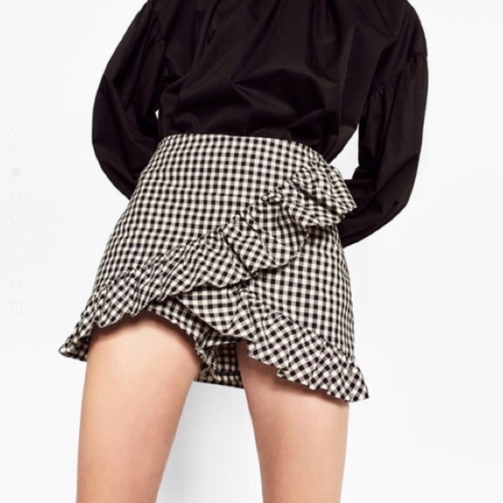 Zara Ruffle Gingham Skort